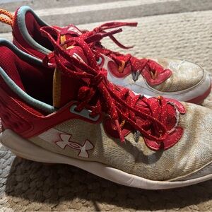 Under Armour Bryce Harper 
Red and Gold Baseball Cleats ⚾️